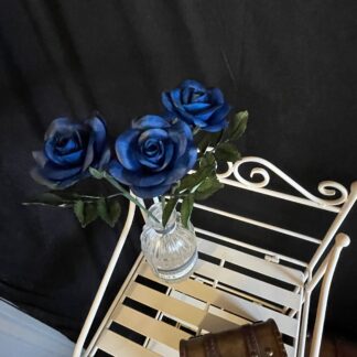 Rose til konfirmander eller studenter /blå (stor)